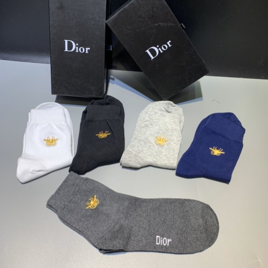 2024.01.22 Dior Classic Style! Pure cotton quality! Comfortable and breathable to wear! Fashionable trend [eating melons] A box of 5 pairs in length is available
