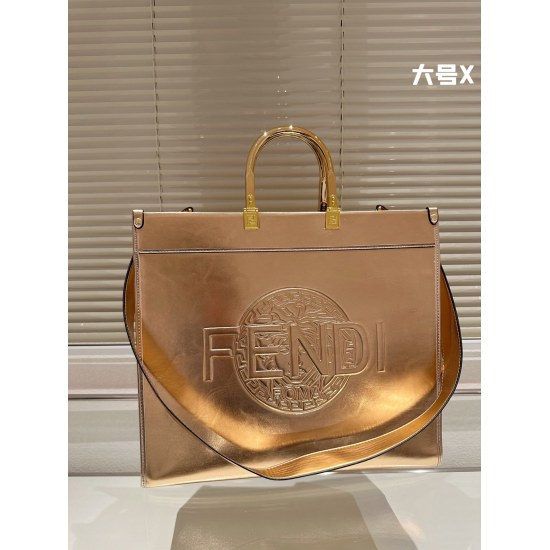 2023.10.26 P230/P225 Fendi Logo Tote Bag Fendi Tote Beautiful and cool Fendi Bag with gradient logo design. FENDI Tote Bag 