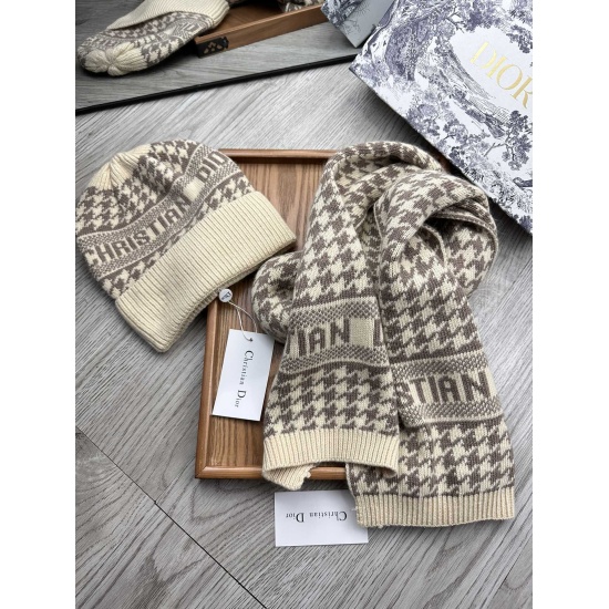 2023.10.02 120. D family. [Wool Set Hat] Classic Set Hat! Hat ➕ Scarf! Warm and super comfortable~Winter Little Sister's Age Reducing Tool Oh~This winter, you just need such a set of hats~It's both warm and fashionable! Unisex! Can be made for couples! Th