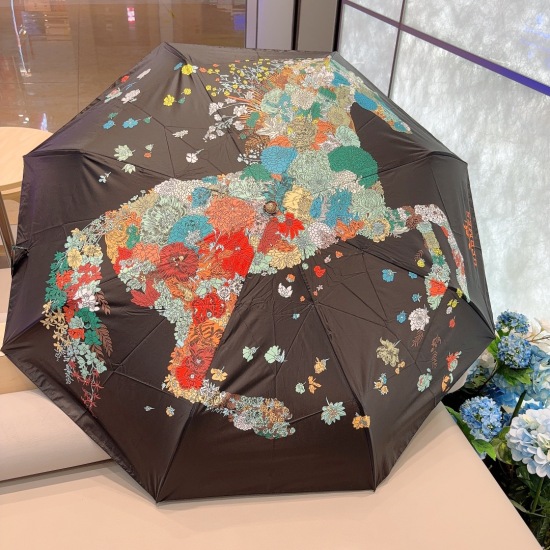 20240402 Special Approval 65 Hermes Huama Premium H Home Triple Fold Automatic Umbrella is presented in a heavyweight manner with its exquisite craftsmanship and continuous imagination. The new coating technology of the umbrella fabric brings surprising s