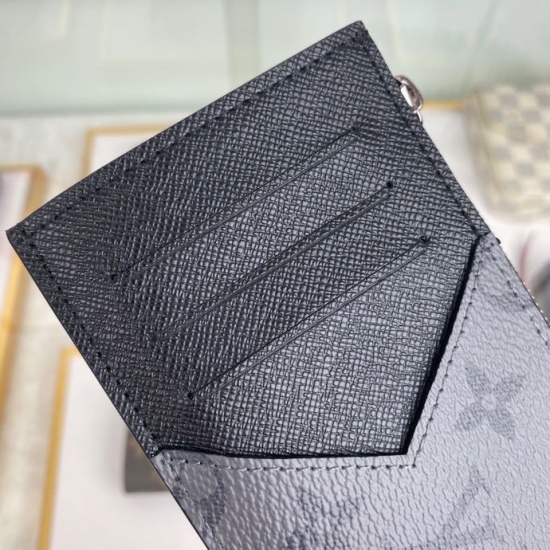 20230908 Louis Vuitton] Top of the line exclusive background M69533 Grey Flower Size: 8.0x 14.5x 1.0cm This COIN clip combines Taga leather and Monogram canvas with harmonious colors, outlining concise lines. The silver zipper hides the change bag underne