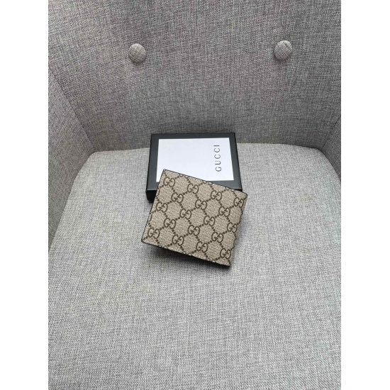 2023.07.06 [Product Name]: GUCCI [Product Model]: 451268 (Little Bee) [Product Quality]: Original [Product Material]: PVC [Product Specification]: 11 * 10 * 1.5 [Product Color]: Coffee Black [Product Description]: The latest popular printed short 