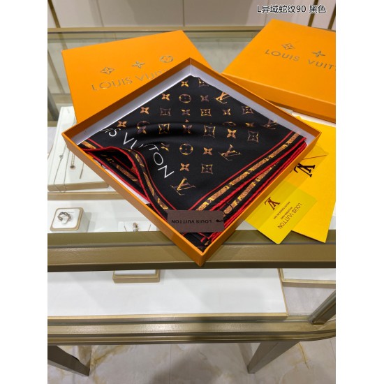 2023.07.03, the beef goods are ready ‼ Sincerely like ‼ 【 L Exotic Snake Pattern 90 】 Real silk square scarves, the 2023 Spring/Summer series launched Monogrom Snokel mulberry silk square scarves, reinterpreting classic elements with creative power. 