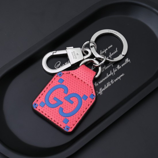 2023.07.11  GUCCI Gucci GG Printed Embossed Keychain with Five Colors in Stock