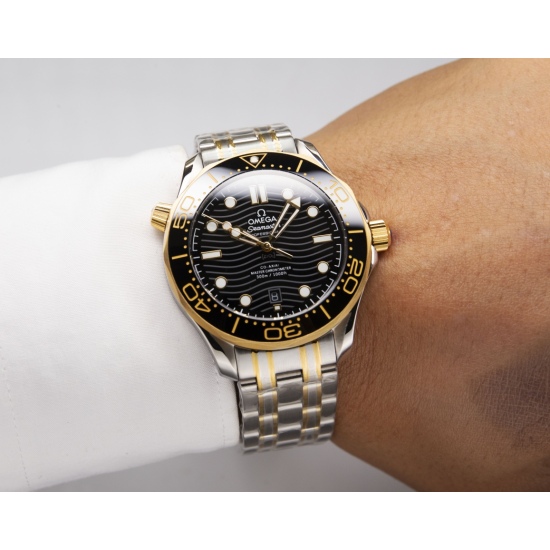20240408- White Steel 730 gold ➕ 20. We strongly recommend the exclusive deck quality of the S Factory Haima Series 300 meter diving watch across the entire network. 【 Movement 】 The brand new fully automatic mechanical movement imported from Japan is equ