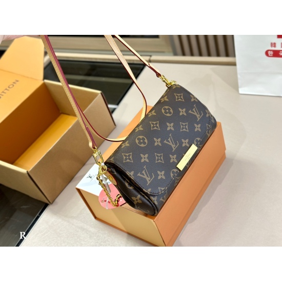 2023.10.1 215 Iv entry-level classic LV dinner party super difficult to buy Favorite. If you're struggling to buy which one! Size: 22.12cm with folding box airplane box