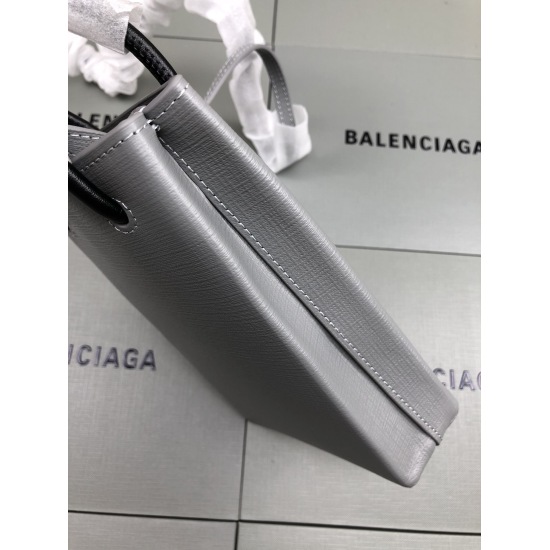 Batch 650 Balenciaga from Balenciaga in 20240324. Italian imported explosive pattern top layer cowhide tassel style small black nail (large bottom length 38cm * 24cm * 12cm) (medium bottom length 30cm * 19cm * 11cm/) (mini bottom length 23cm * 15cm * 63cm