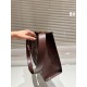 2023.10.26 Embossed P235 Size: 35 30cmF Home Fendi Peekabo Shopping Bag: Classic tote design! Tote bag