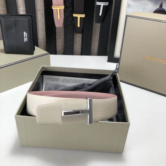 On October 14, 2023, Tom Ford's latest popular online model, double-sided cowhide leather with original box counter, has been launched in a 3.5-wide new model. The original cowhide, paired with steel buckles, is elegant and easy to use. Thank you for repr