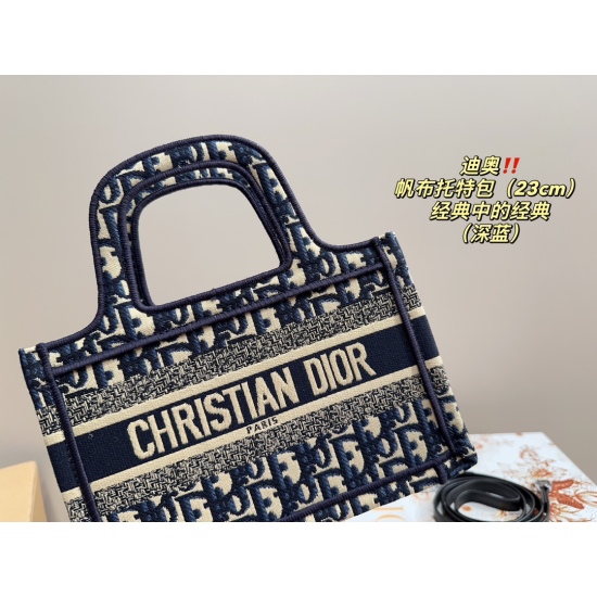 2023.10.07 P155 box matching ⚠️ Size 23.16 Dior Canvas Tote Bag Book Tote (mini) is a classic and stylish item that can be easily controlled with any combination, making it a must-have item for every cute girl