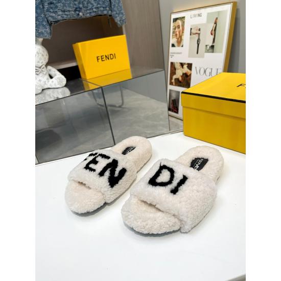 20240403 250 FENDI's latest autumn/winter plush mop, new season design, integration of cross-border collaborations ✔️ The shoe has a furry and very feminine body, all custom-made colors of real wool, double hardware buckle logo, very recognizable, origina