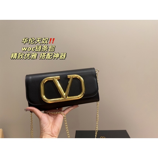 2023.11.10 P135 box matching ⚠️ Size 23.11 Valentino woc chain bag unlocks fashionable charm cool and cute The most beautiful girl in the whole street