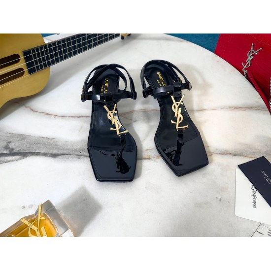 20240403 2023 Latest 270 Top of the line version [Saint Laurent] YSL Saint Laurent logo slim heel oil edged sandals will surely capture countless beautiful women this year. The perfect exposed skin on the back makes it appear whiter and slimmer. The class
