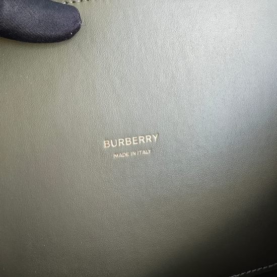 2024.03.09 Original Order p650 Burberry Checkered Cotton Canvas Top Leather Handle Open Design Hand Painted Edge Glossy Metal Accessories Detachable Zipper Storage Bag Top Leather Handle Open Design Hand Painted Edge Glossy Metal Accessories Detachable Zi