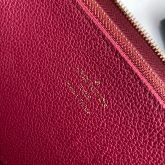 20230908 Louis Vuitton] Top of the line exclusive background M63691 Purple Red Size: 19.5X10 Classic wallet updated! Add four credit card slots and a colorful lining, cut from leather, for a more versatile wallet.