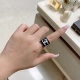 2023.07.23 Small Fragrance Chanel Letter Double C Series Design Ring! A must-have summer item that I can't help but boast about when I wear it. With a minimalist design, it's super exquisite and shows off its whiteness. I really love it! It can also be st
