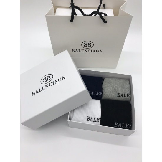 2024.01.22 BALENCIAGA (Balenciaga) Long Barrel Pure Cotton Socks [proud] [proud] [proud] A box of 4 colors in [bared teeth] [bared teeth] Simple and easy to match [mischievous] [mischievous]