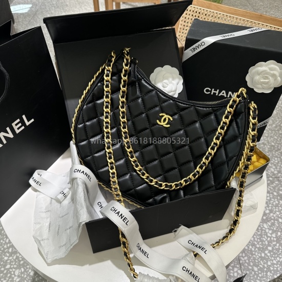August 14, 2023 p Folding Gift Box Packaging Chanel 23B Double Chain Hobo Hippy Bag Underarm Bag Back Not Stupid Versatile Bag! Unique and retro hardware is extremely beautiful, with a full texture and a sense of sophistication, suitable for both sweet an