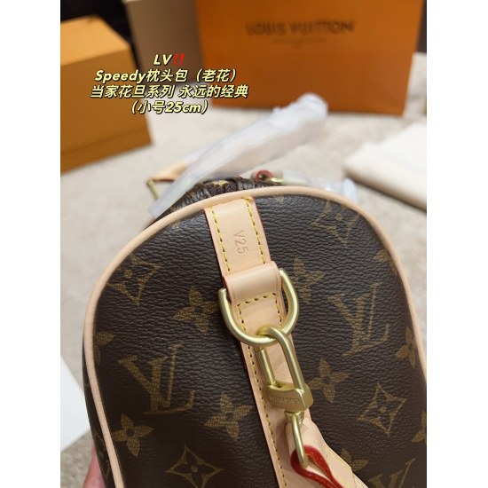 2023.10.1 Large P255 complete packaging ⚠️ Size 35.23 Medium P245 Full set packaging ⚠️ Size 30.20 Small P240 Full set packaging ⚠️ The size 25.18LV Speedy Pillow Bag (Presbyopia) is truly Lv's flagship collection! Speedy has always been known for its bea