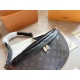 2023.10.1 P225 Original Cowhide Lv Chest Bag for Boyfriend Exclusive Cool! This Discovery Waistpack is made of Monogram Eclipse canvas, combining a casual and stylish look with modern functionality. The design conforms to ergonomic principles and is equip