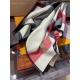 2023.07.03, the factory's bulk shipping agent will always be a trendy brand for babies' running volume ‼ Bu Classic Grid Thin Encrypted Pattern Velvet Scarf~The New Design of Surrounding Edges for Better Management ❤ A rare classic grid, this grid re