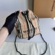 On March 9, 2024, the original P450 Burberry striped bucket chain is also well stored. It is a super classic one, with a retro bucket shape and striped element splicing. The curvature of the entire bag body is very smooth, and the layering is very good. I