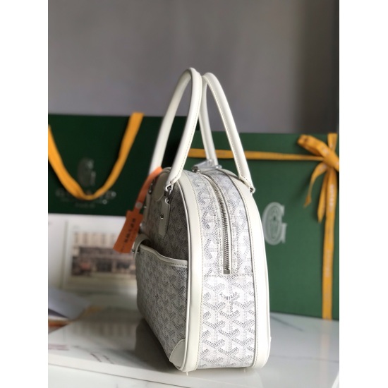 20240320 P1090 Large [Goyard Goya] New product vintage bowling bag, Vintage out of stock limited edition vintage bowling ball, classic yet exquisite, cute yet a bit cool, salty and sweet, double zippered bag opening for easy access, oversized inner compar