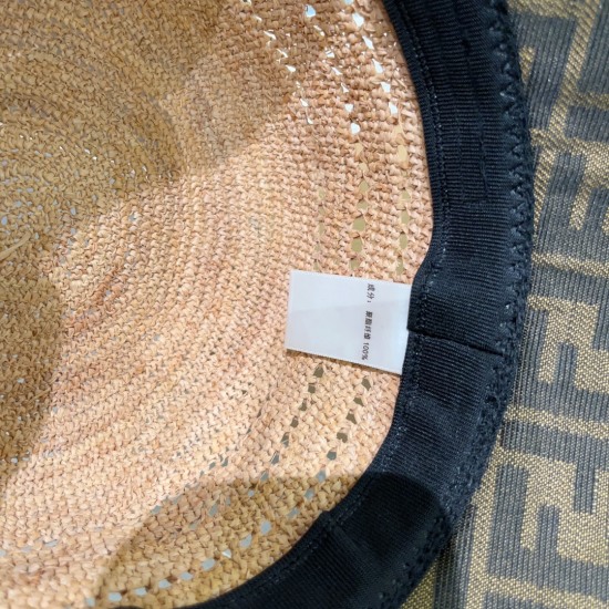 2023.07.22 105FD Fendi New Straw Hat, Made of Lafite Grass, Collated with Old Flower FF Fabric, Essential for Celebrities, Head Circumference 57cm