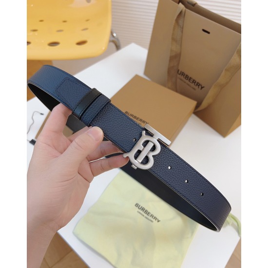 The Burberry counter is synchronized with a dual purpose Italian made belt, equipped with a bright and eye-catching exclusive logo design. Buckle width: 3.5cm classic business belt, preferred for casual men! Magnificent and fashionable