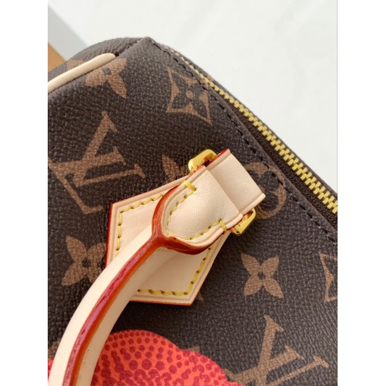 20231125 P540 [Haiyuan Wai Solo Home Photo] M46469 LV x YK Speedy Bandoulire 20 handbag embraces the pumpkin theme of the Louis Vuitton x Kusama Yayoshi collaboration series, depicting a psychedelic pumpkin pattern on the surface of Monogram canvas, retel