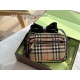 2023.11.17 190 with folding gift box (Qixi gift) Size: 22 * 15cm Bur classic lattice camera bag travel home work is very convenient! A boyfriend's favorite! Children, boyfriends, girlfriends, uncles and aunts can all use it!
