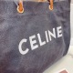 On March 30, 2023, P175 Celine's New Canvas Mother Shopping Bag Handbag looks great, with a simple and artistic design that explodes on the street. Canvas and calf leather have a lightweight and soft feel, and are simple and fashionable. Versatile size 42