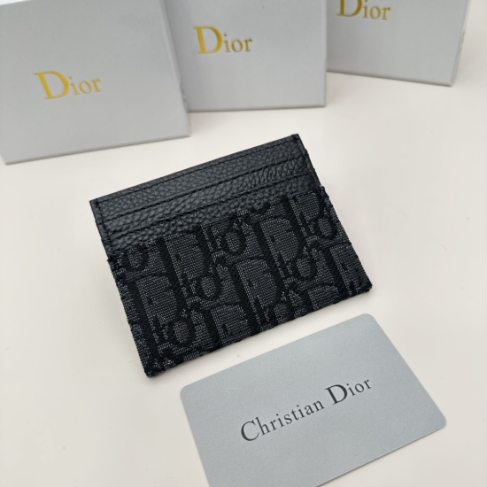 2023.09.27 Brand: Dior D45