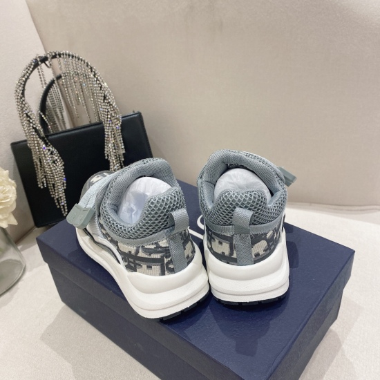 2023.07.01, regarding size issues, please consult customer service after payment. 2023SS Diorbady boys' high end quality sneakers with original plaid canvas upper selection