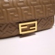 2024/03/07 p1080 [FENDI Fendi] New Iconic Baguette chain handbag, made of imported Nappa soft leather material, decorated with 3D texture FF pattern. Decorated with FF buckles. Featuring a front flip, magnetic buckle, lined internal compartment, zippered 