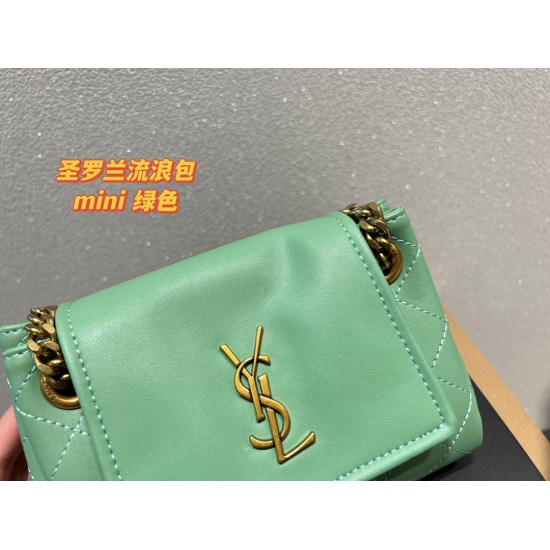 2023.10.18 Mini P240 Aircraft Box Complete Package ⚠️ Size 18.13 Saint Laurent Flip Chain Bag ysl nolita is a small package suitable for spring and summer. Your world's top looks super beautiful small bag