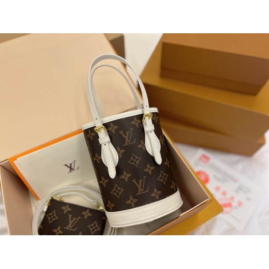 2023.10.1 195 box size: 13 * 17 * 9cm, customized for release 〰 The latest nano bucket from L family in 2022 features a white color for the first time, making it eye-catching 〰 Search for Lv bucket bag