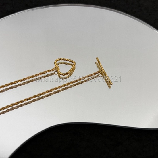 2023.07.23 LV Necklace Original Customization ✨ Every detail is comparable to a genuine counter, and this is the only global counter in the industry that purchases genuine products and prints them. Only in this way can jewelry be created with such dedicat