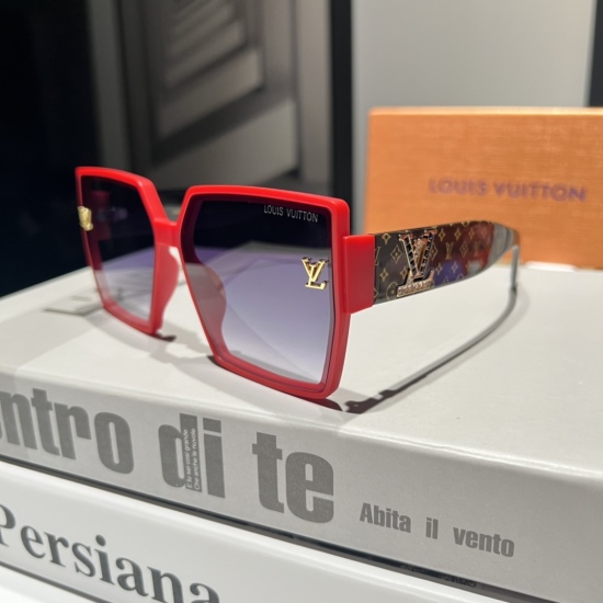 20240330 23 New brand: LV. Model: 9807. Men's and women's sunglasses, Polaroid lenses, fashionable, casual, simple, high-end, atmospheric, 7-color selection