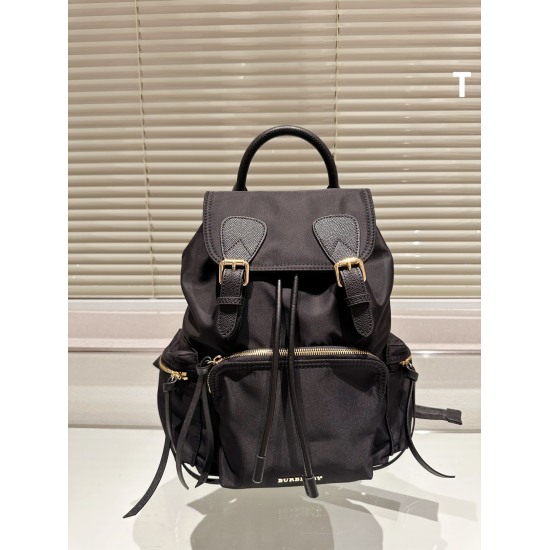 On November 17, 2023, P225 Burberry THE RUCKSACK Military Backpack # Burberry Backpack # BURBERRY How do you get the RUCKSACK backpack? The design inspiration comes from the brand's classic military style from the early 20th century. We hope to use lightw