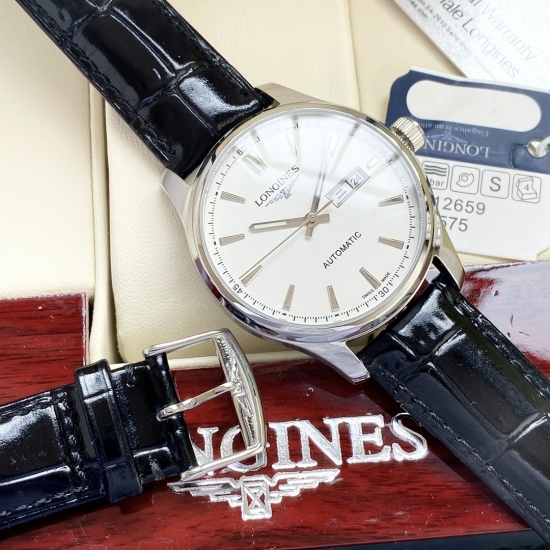 20240408 White shell 460, medium gold 480, steel strip+20, newly launched in the market, Longines ‼️ The classic three needle design of a boutique men's wristwatch is luxurious and elegant, exuding a gentlemanly demeanor and excellent quality, selling wel