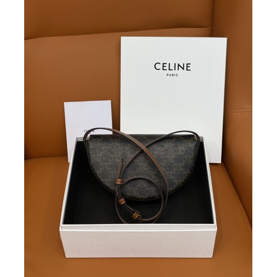 20240315 Floral P770 [CL Home] New BESACE TRIOMPHE Smooth Cow Leather Half Moon Bag, iconic print material, lined with cowhide/suede leather, can be worn on crossbody and shoulder, with snap closure, 1 main compartment, inner flat pocket, adjustable shoul