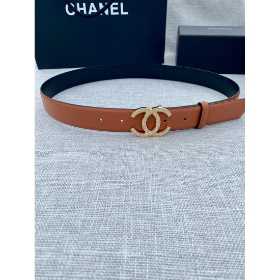 On December 14, 2023, Chanel (Chanel) original embossed cowhide with a width of 3.0cm supports NFC chip official website link scanning verification, and gold and silver diamond inlaid steel buckle.