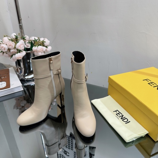 20230923 P3802023 Counter Show New FENDI Hollow out Thick Heel Short Boots Ankle Boots 3-color Exclusive Moulded Hollow out Heel Design Extremely Unique FENDI Home has never let us down, sexy and with some characteristics - - - - - - - - - - - - - - - - -