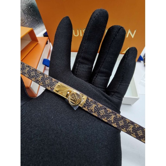 20240411 BAOPINZHIXIAOLV Leather Rope Bracelet Wearing Adjustable Genuine Leather High Quality Stock Supply Number: C204645540