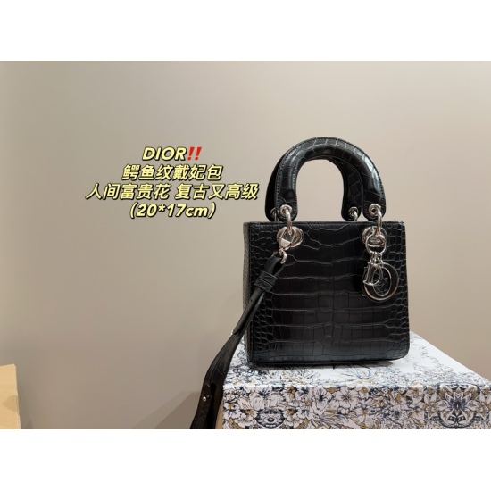 2023.10.07 P215 folding box ⚠️ Size 20.17 Dior crocodile patterned Princess Dai bag is a luxurious and beautiful lady bag with a retro and high-end design