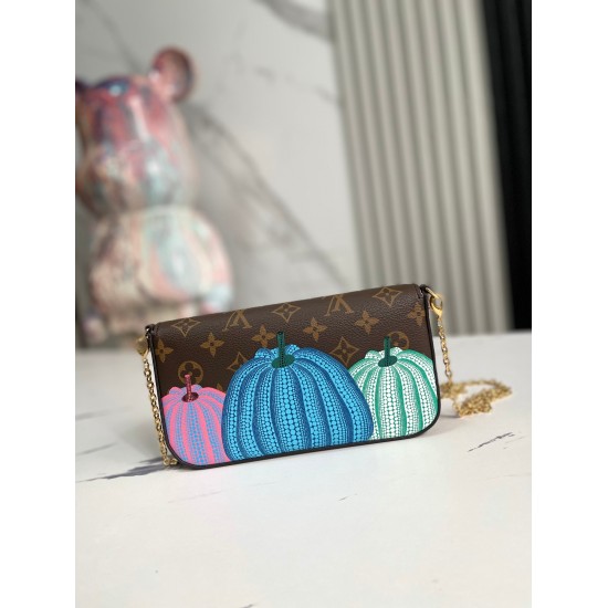 20231125 P520 [Top Original Exclusive Real Shot] M82108 Pumpkin Screen Printing Three Piece Series LV x YK Pochette Felicie Handbag is suitable for collecting excellent new works in collaboration with 