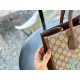 2023.10.03 220 [upgraded version] Gucci's new Donald Duck Tote is really fragrant! The lovely Donald family is full of love! How cute! GG Shopping Bag New Product! The capacity is very good! Extremely resistant to roughness! Size: 31 * 27cm with foldable 