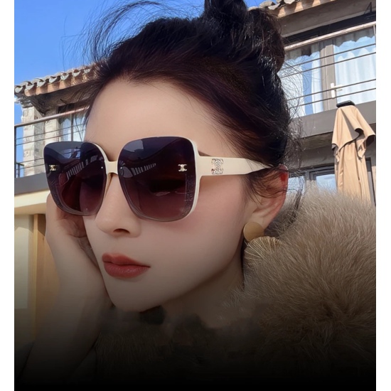 220240401 P80 2024 New Herm è s Women's Polarized Sunglasses: Polaroid HD Lens High Quality TR-90 Frame Fashionable and Versatile! Model: H8200