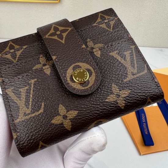 20230908 Louis Vuitton] Top of the line exclusive background M61731 Purple Red Size: 12.0 x 10.0 cm Multi function Card Bag This wallet is made of soft Monogram canvas! Lined with brightly colored lining! Extremely elegant temperament! Lightweight! The de